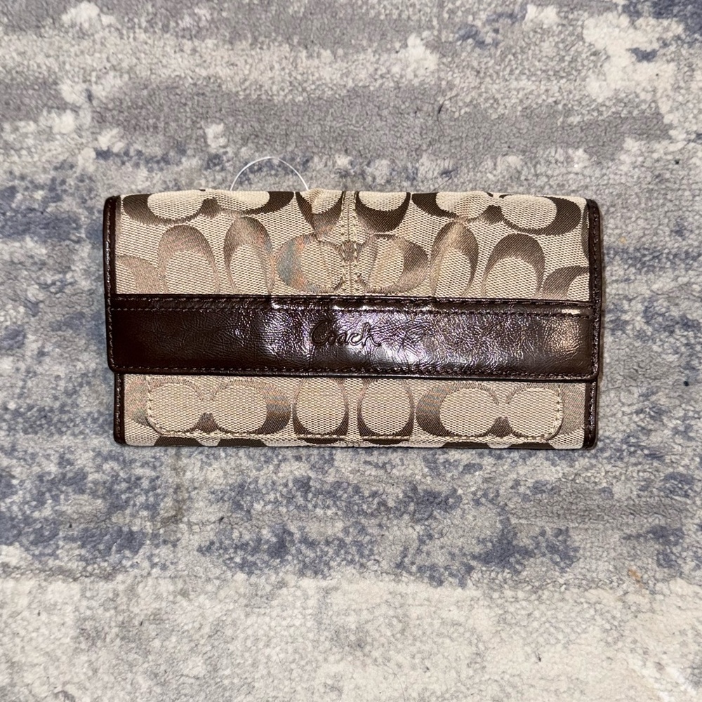 Coach Tan and Brown Signature Wallet